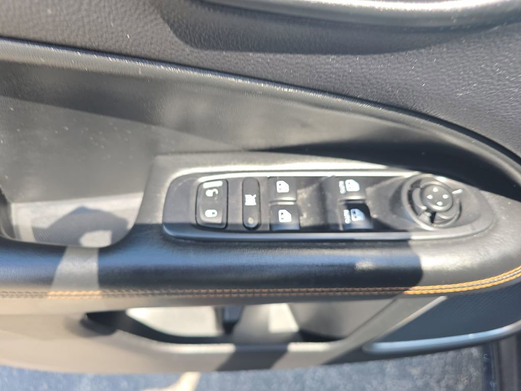 Used 2020 Jeep Compass Limited AWD/4WD image 21