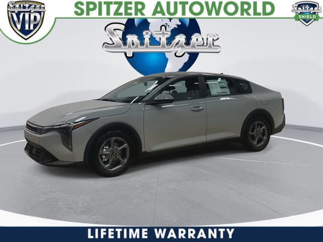 New 2026 Kia K4 LXS image 3