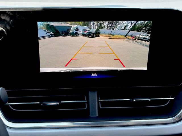 Used 2026 Chevrolet Trax LT w/ Sunroof Package image 25