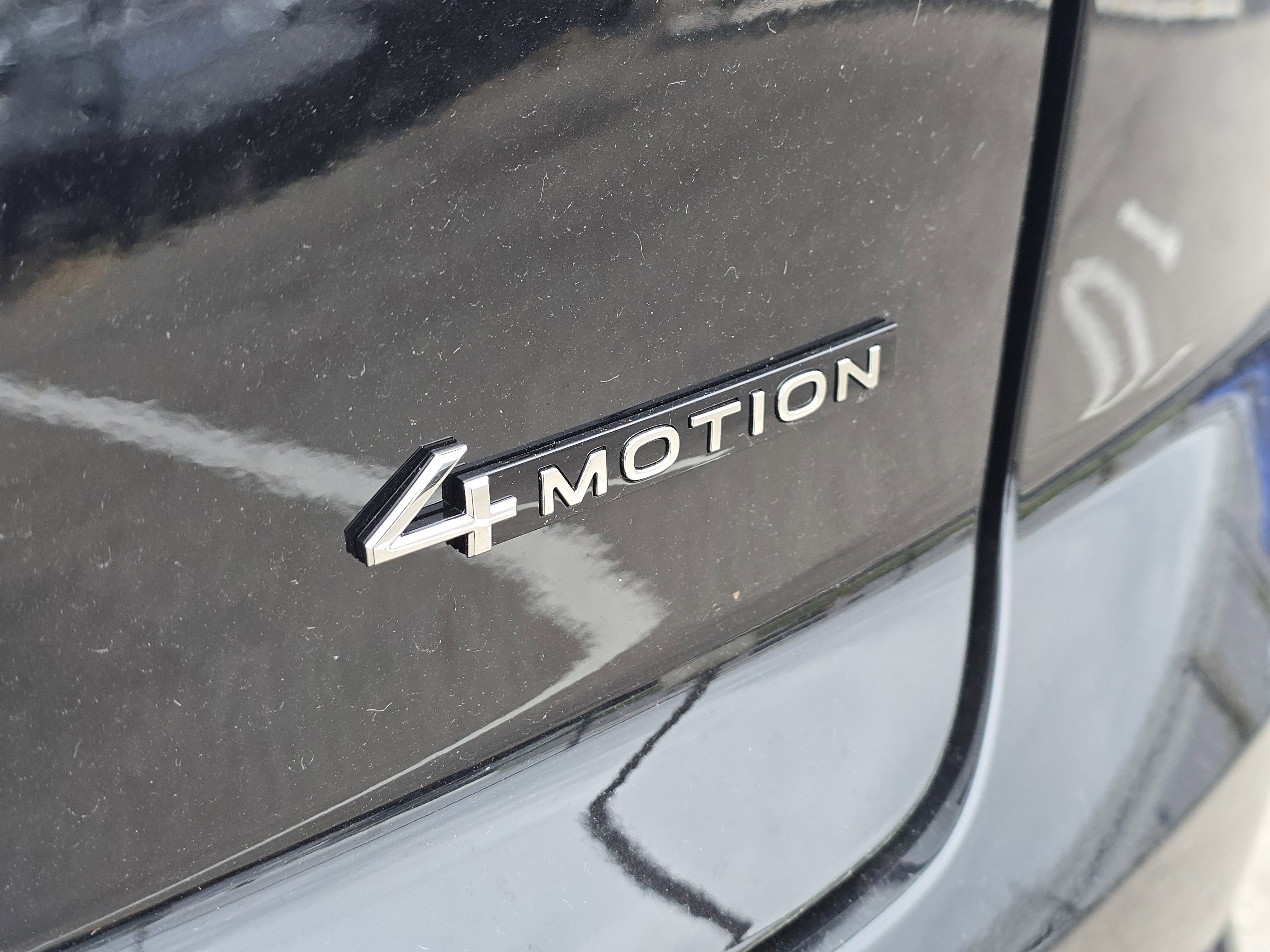 New 2026 Volkswagen Atlas Cross Sport SE image 10