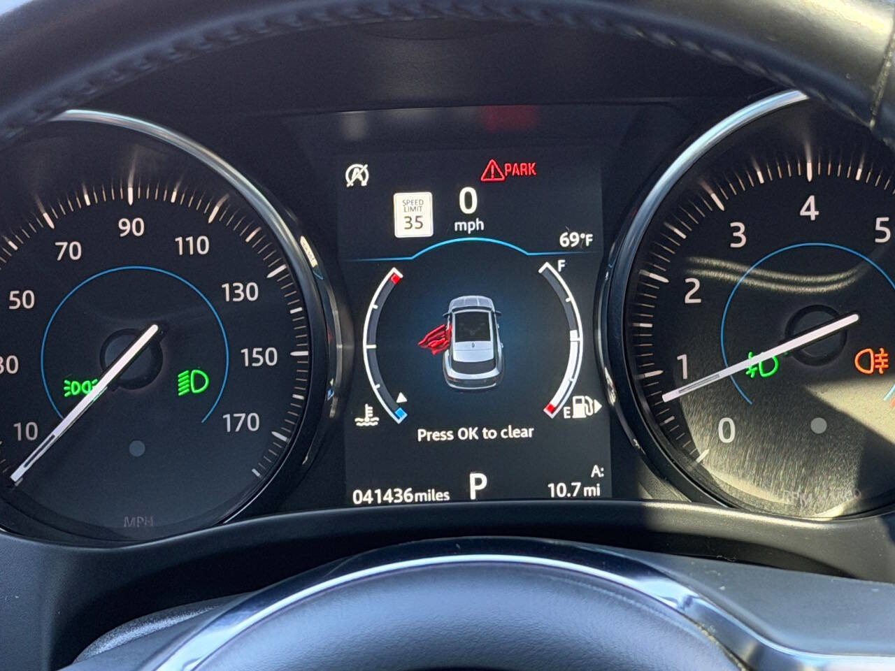 Used 2020 Jaguar F-PACE S image 39