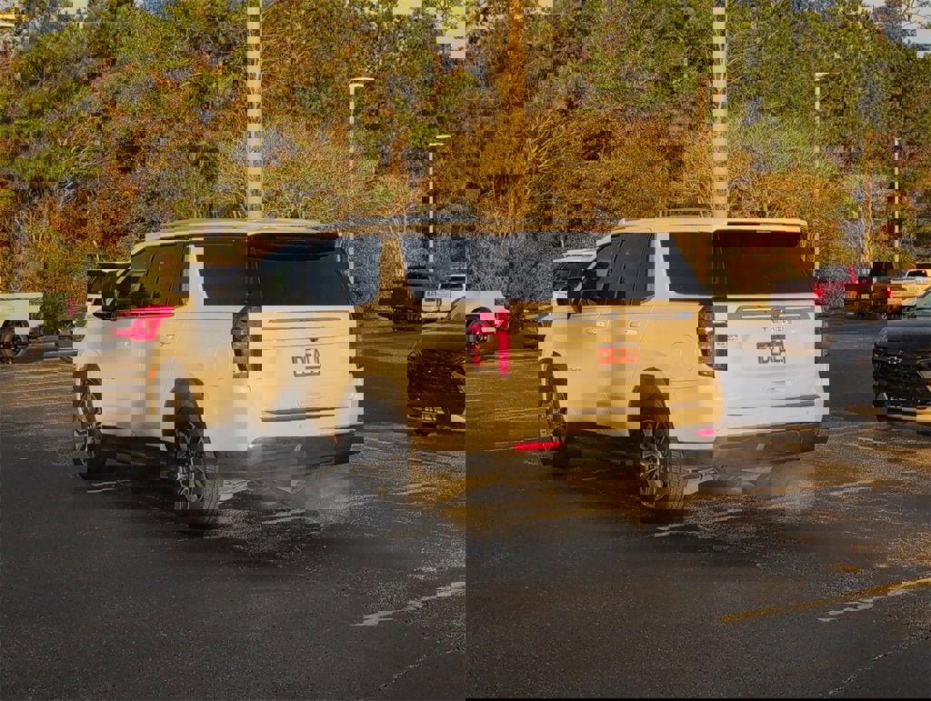 Certified 2023 Chevrolet Tahoe LS image 6