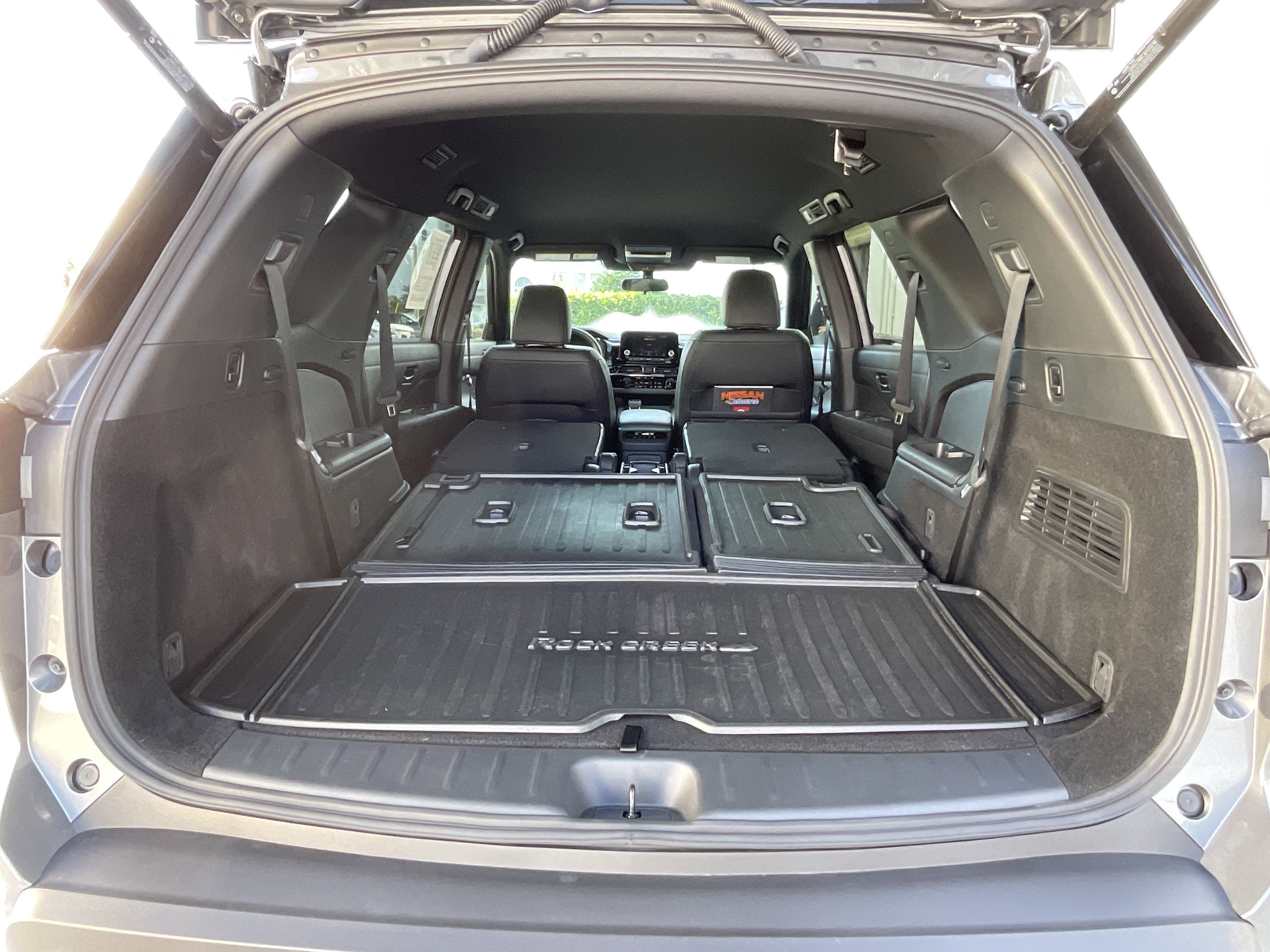 Used 2025 Nissan Pathfinder Rock Creek AWD/4WD image 31
