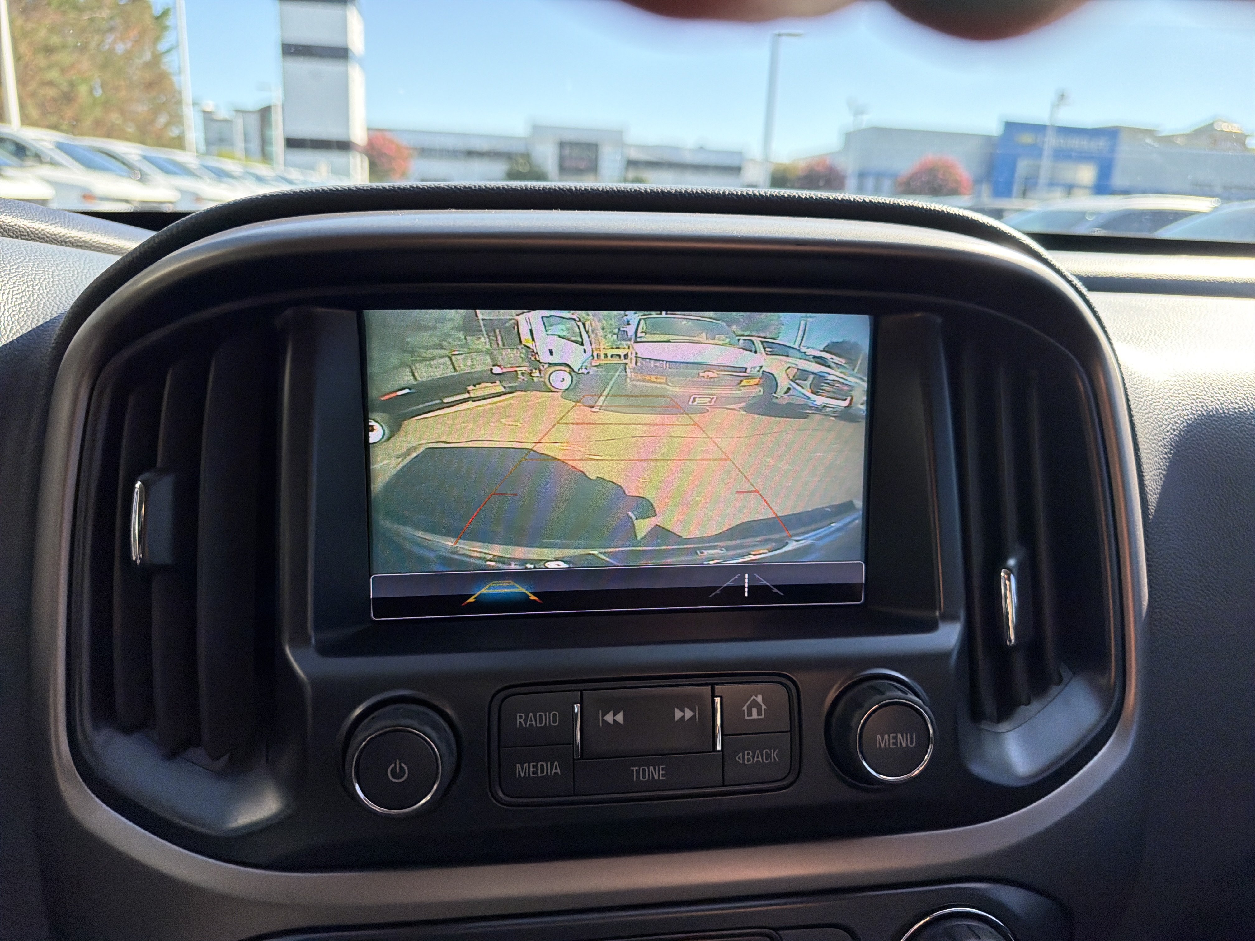 Used 2018 Chevrolet Colorado Z71 RWD image 25