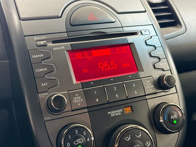 Used 2011 Kia Soul + w/ Audio Pkg FWD image 10