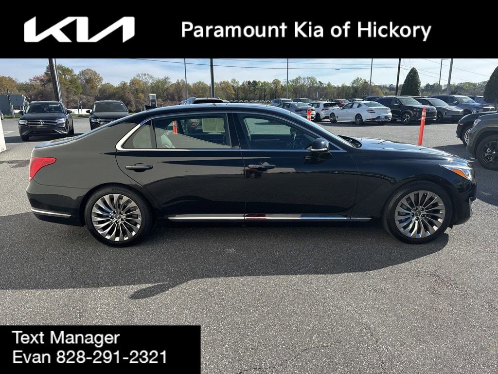 Used 2017 Genesis G90 5.0 Ultimate image 10