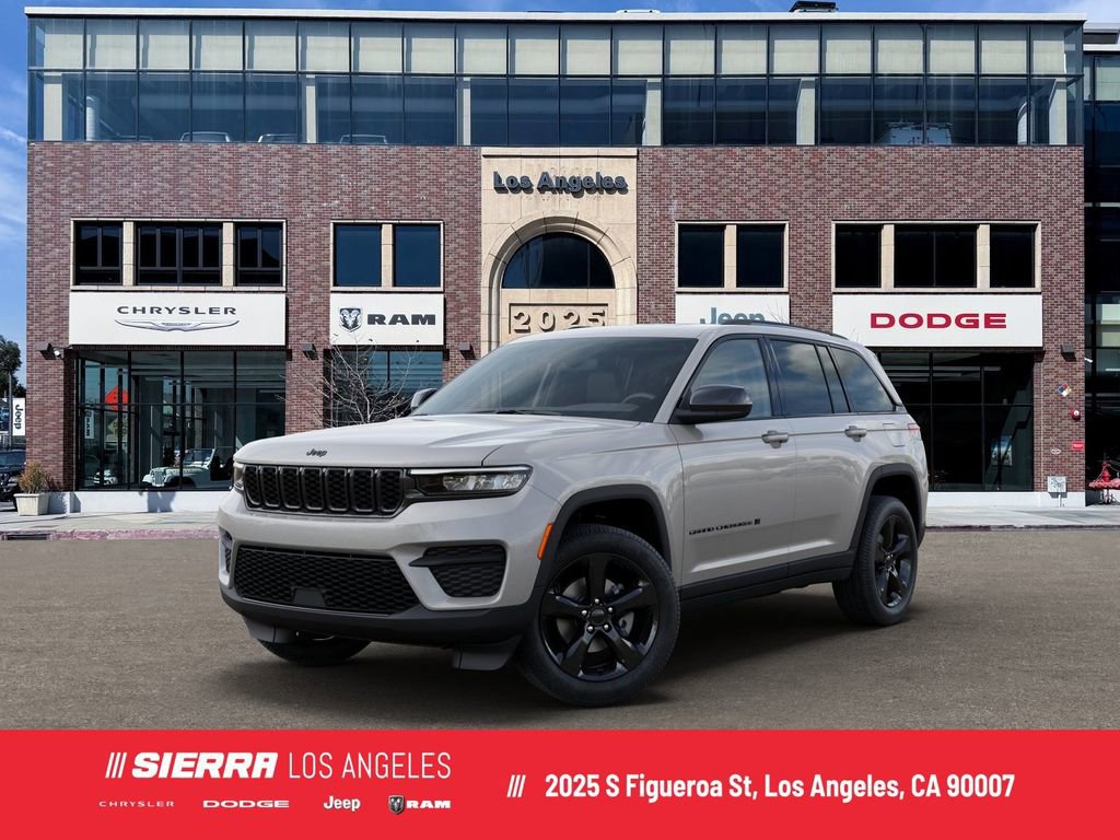 New 2025 Jeep Grand Cherokee Altitude image 1