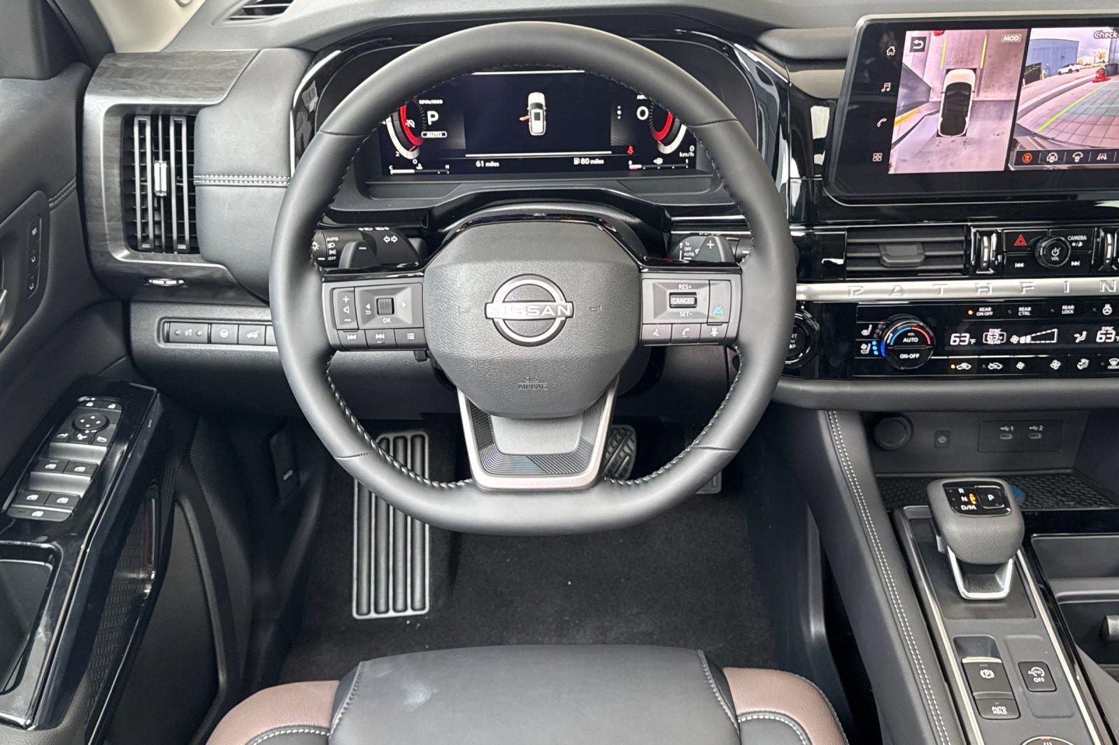 New 2026 Nissan Pathfinder Platinum AWD/4WD image 17