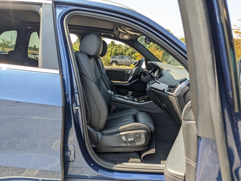 Used 2023 BMW X5 xDrive45e image 47