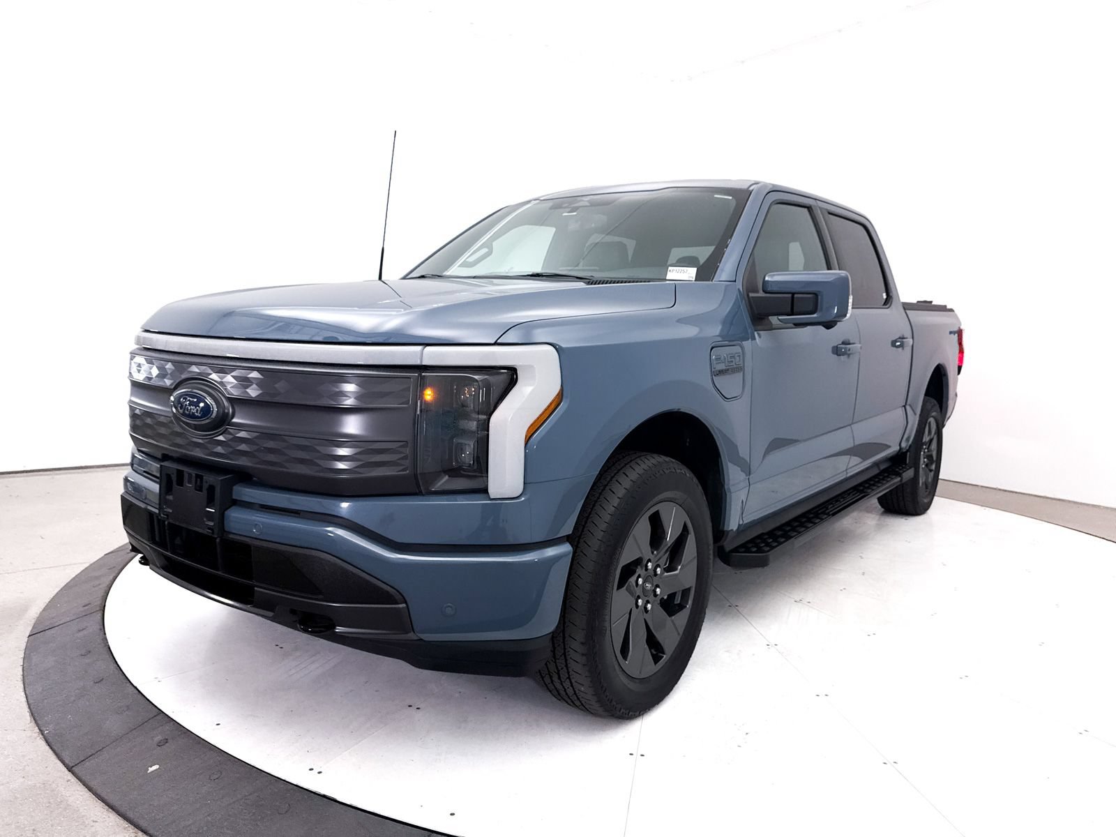 Used 2023 Ford F150 Lightning Lariat AWD/4WD image 13