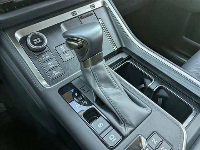 Used 2024 Lexus GX 550 image 12