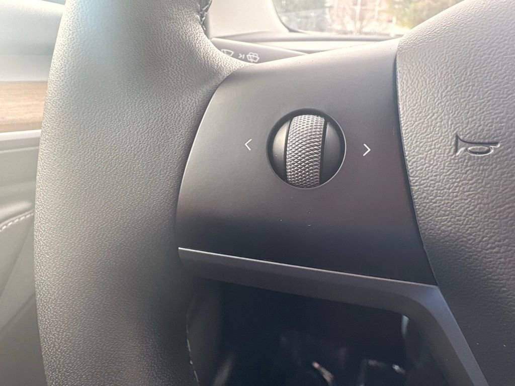 Used 2022 Tesla Model 3 Performance image 33