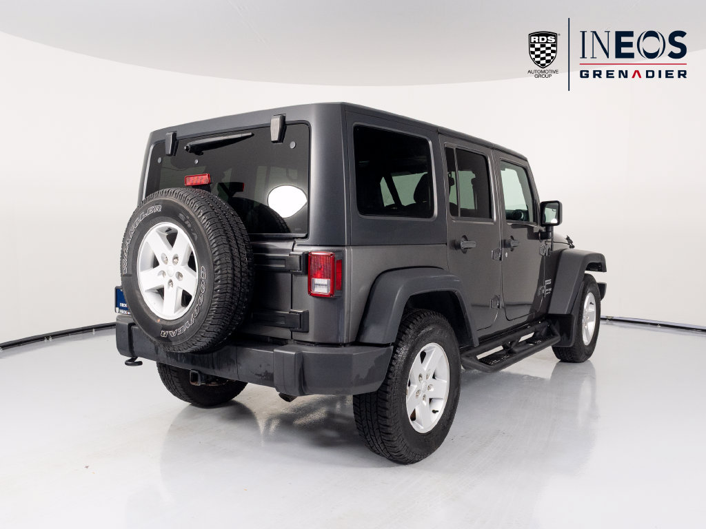 Used 2018 Jeep Wrangler Unlimited Sport S AWD/4WD image 5