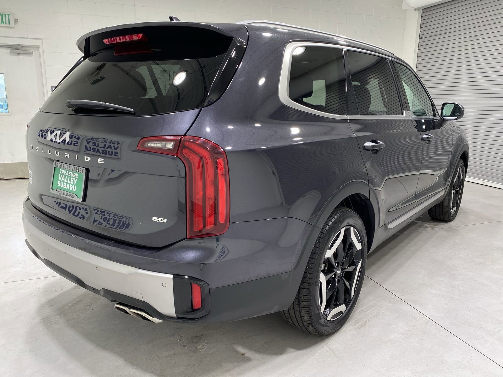 Used 2025 Kia Telluride S AWD/4WD image 8