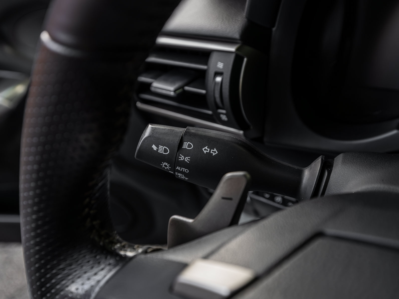 Used 2018 Lexus IS 300 F Sport w/ F Sport Package RWD image 55