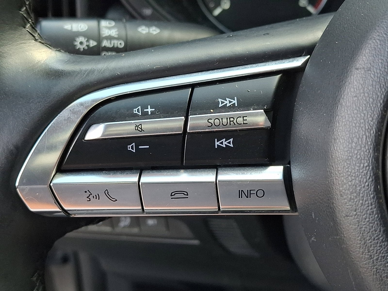 Used 2023 MAZDA CX-50 AWD 2.5 S w/ Cargo Package image 22