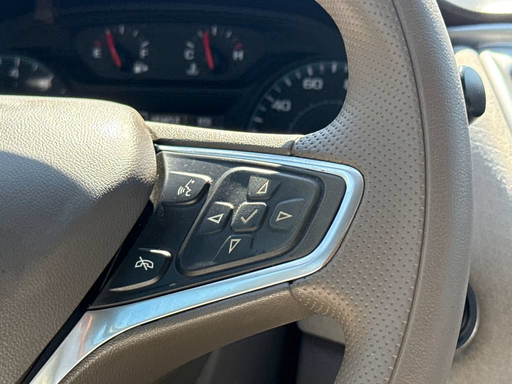 Used 2022 Chevrolet Malibu LS FWD image 27