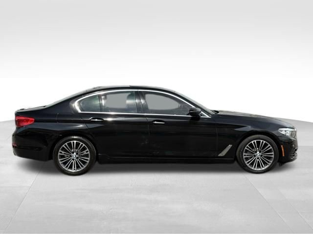 Used 2018 BMW 530i xDrive AWD/4WD image 8
