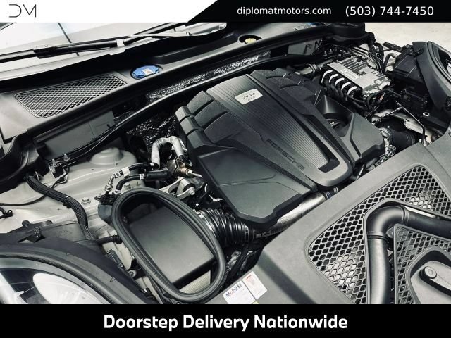 Used 2022 Porsche Macan GTS AWD/4WD image 47