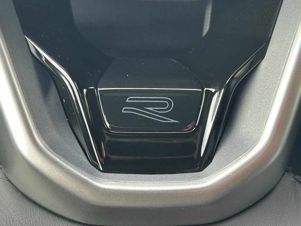 New 2026 Volkswagen Atlas Cross Sport SEL R-Line image 21