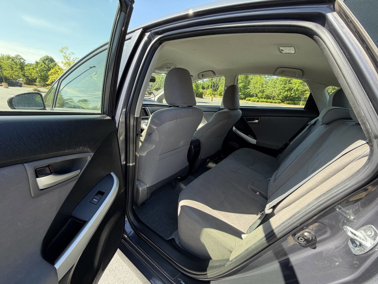 Used 2014 Toyota Prius Two FWD image 14