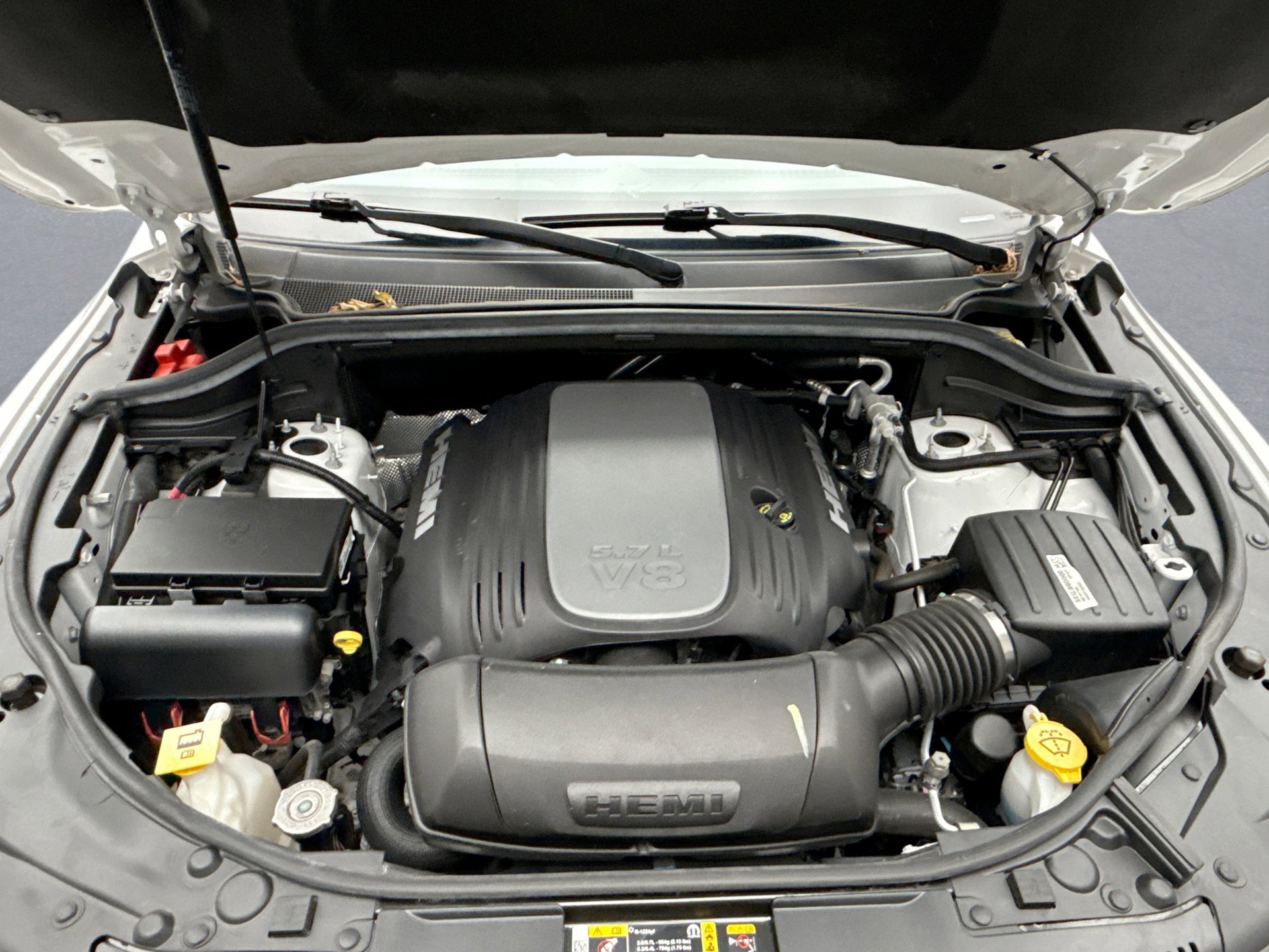 Used 2022 Dodge Durango R/T w/ Blacktop Package image 28