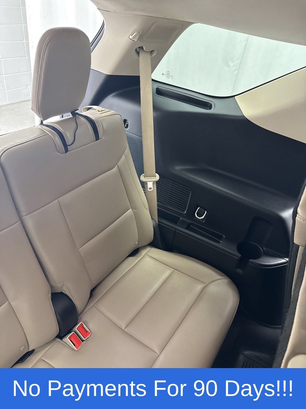 Used 2024 Ford Explorer Limited AWD/4WD image 37