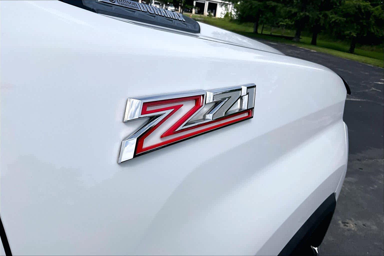 Used 2023 Chevrolet Silverado 2500 LT w/ Convenience Package AWD/4WD image 9