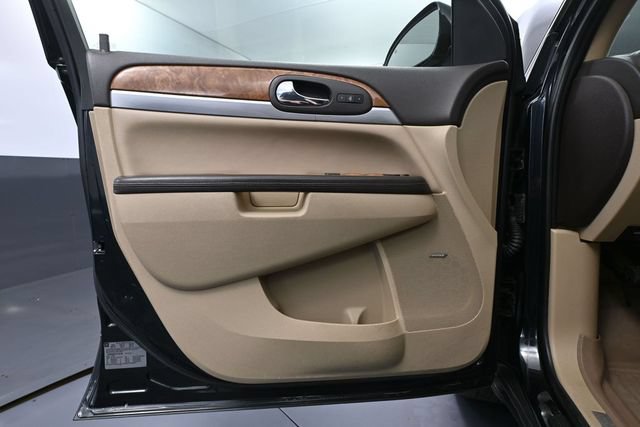 Used 2012 Buick Enclave Premium w/ Trailering Provision Package FWD image 18