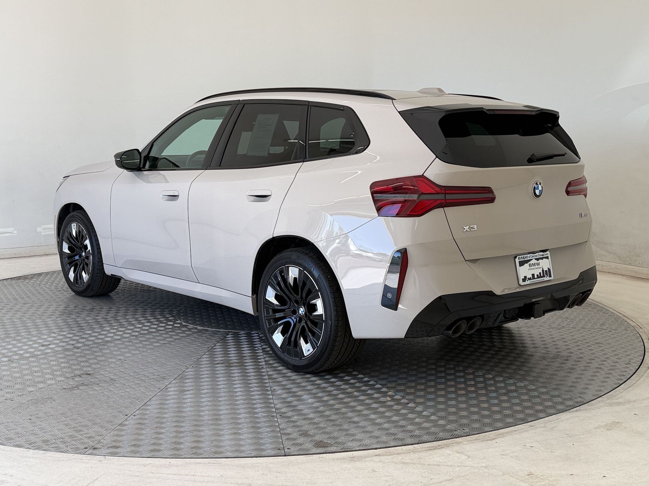 Used 2025 BMW X3 M50 w/ Premium Package AWD/4WD image 3
