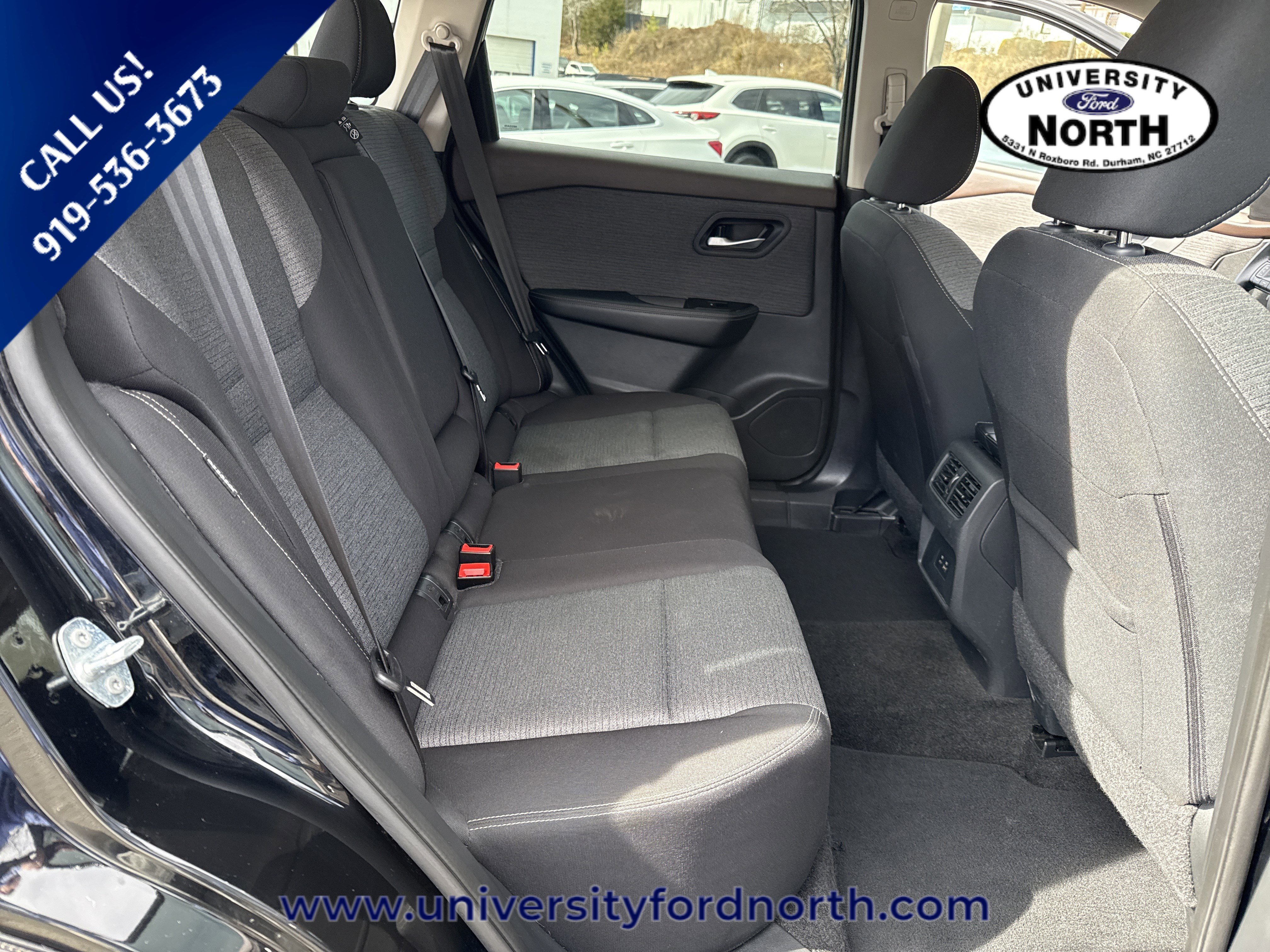 Used 2023 Nissan Rogue SV image 35