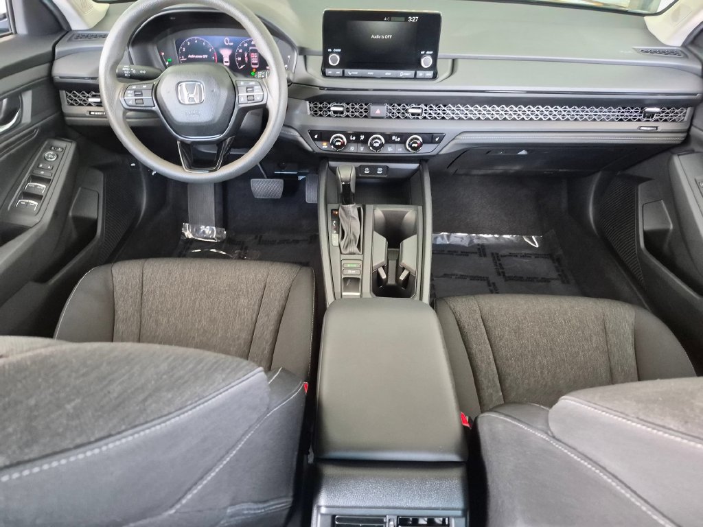 Used 2025 Honda Accord SE image 24