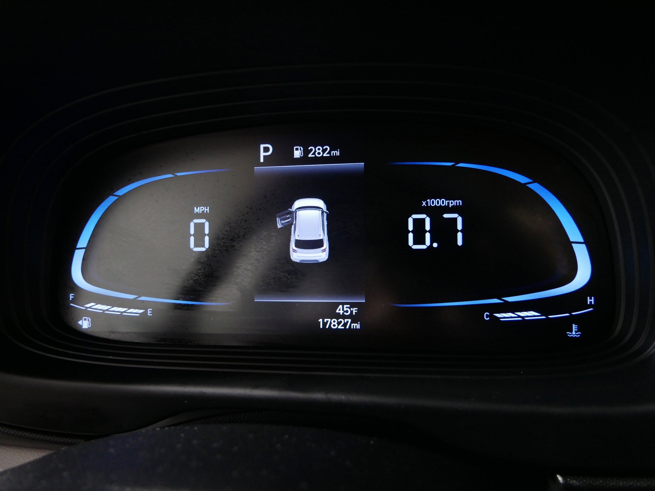 Used 2023 Hyundai Venue SEL image 21