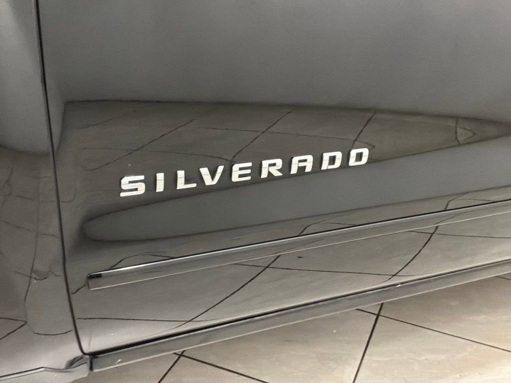 Used 2017 Chevrolet Silverado 1500 LT w/ All Star Edition image 26
