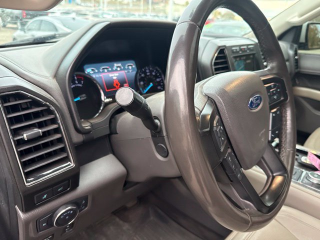 Used 2018 Ford Expedition Max Limited AWD/4WD image 17
