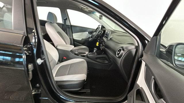 Certified 2023 Hyundai Kona SE AWD/4WD image 29