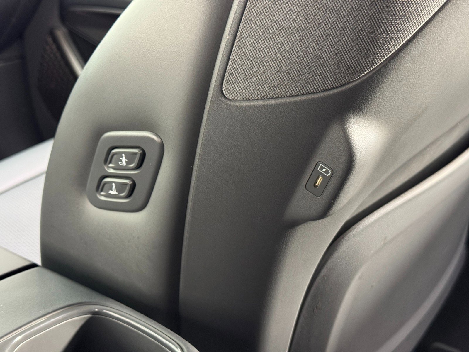 Used 2024 Kia EV9 Light Long Range image 34