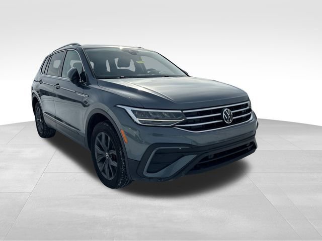 Used 2023 Volkswagen Tiguan SE image 7