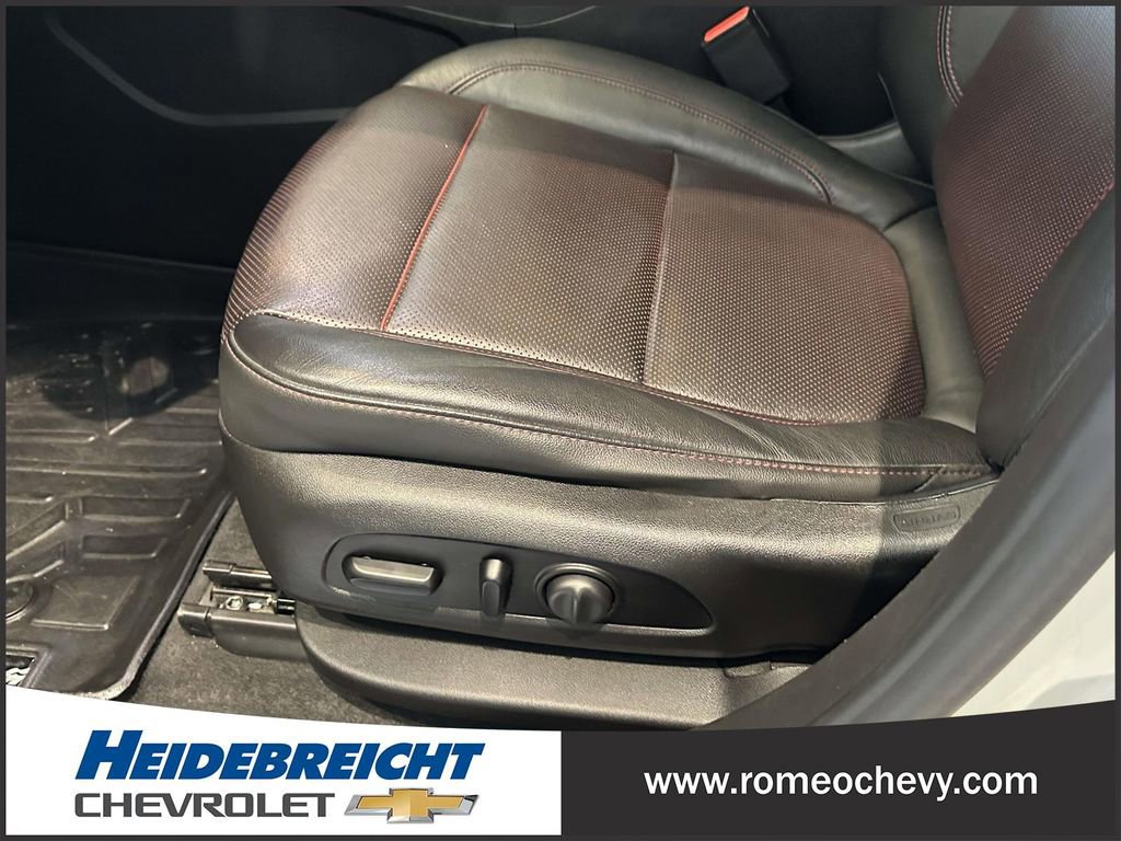 Certified 2019 Chevrolet Blazer RS w/ Sun and Wheels Package image 20