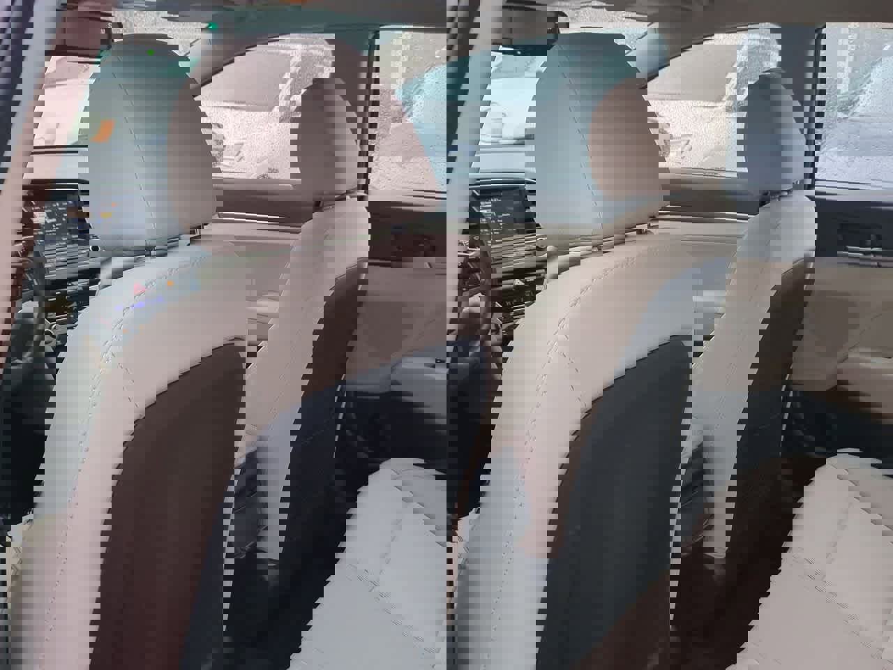 Used 2017 Hyundai Elantra Value Edition image 17