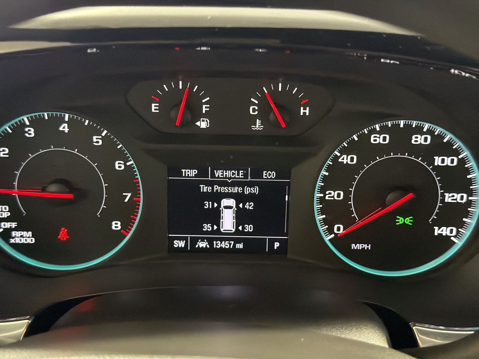 Used 2023 Chevrolet Traverse LS FWD image 17