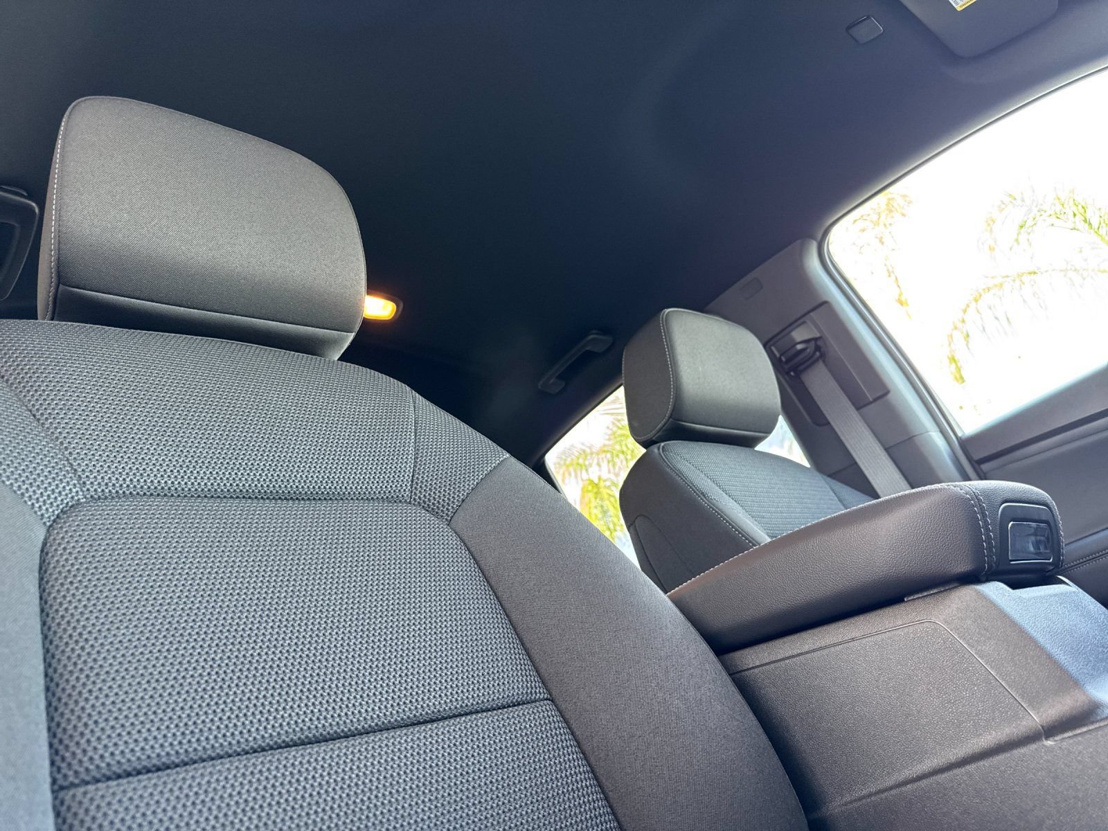 New 2026 GMC Canyon Elevation w/ Technology Package RWD image 16