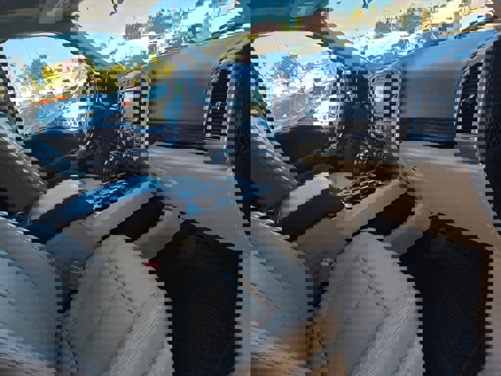 Used 2020 Ford F150 Lariat w/ Equipment Group 502A Luxury image 25