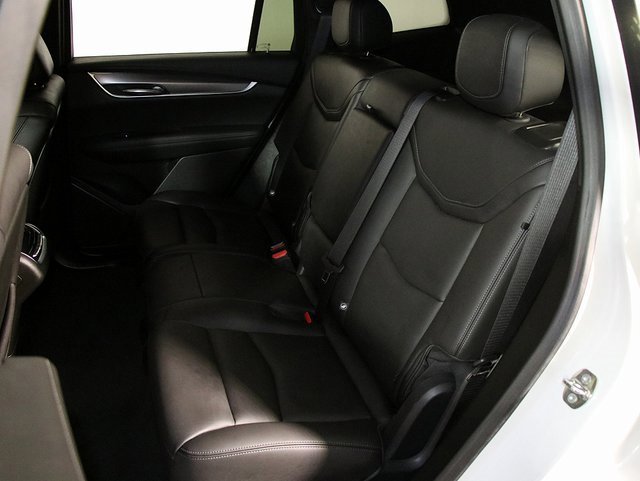 Used 2023 Cadillac XT6 Luxury image 13