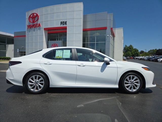 Used 2023 Toyota Camry LE FWD image 8