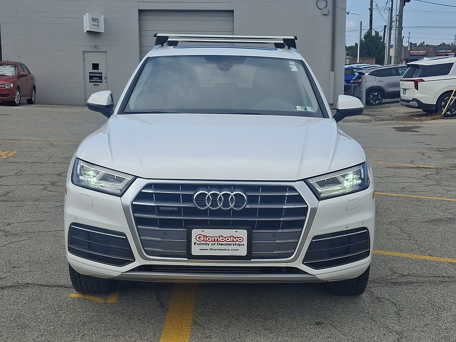 Used 2020 Audi Q5 2.0T Premium Plus w/ Premium Plus Package AWD/4WD image 7
