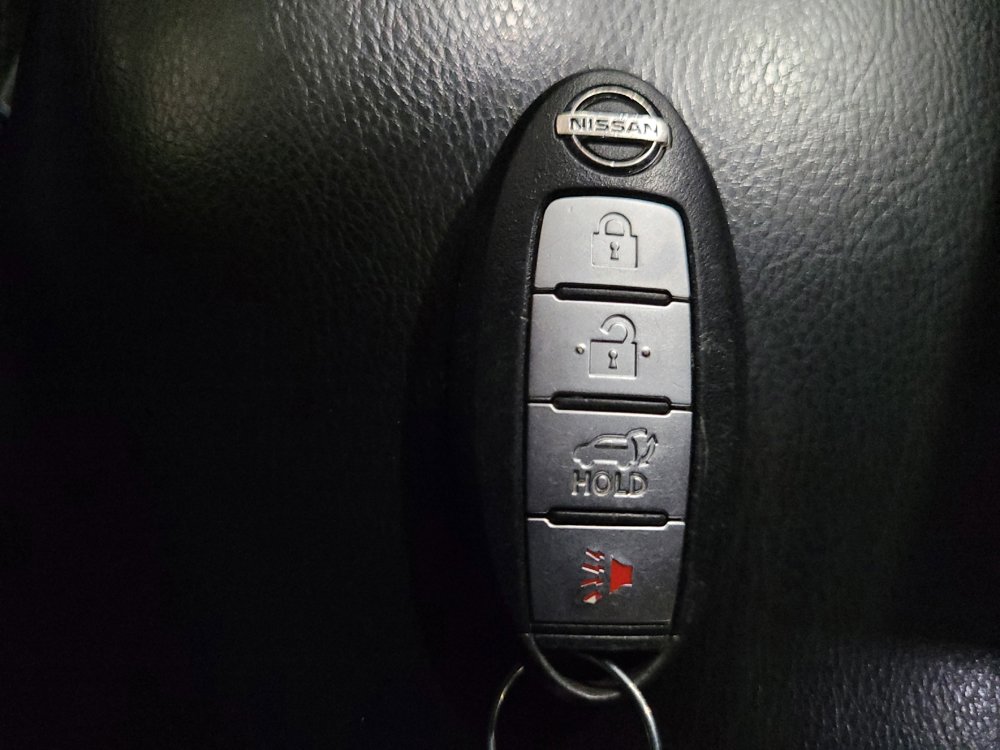 Used 2014 Nissan Rogue SL AWD/4WD image 32