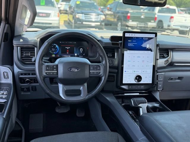 Used 2024 Ford F150 Lightning Flash AWD/4WD image 7
