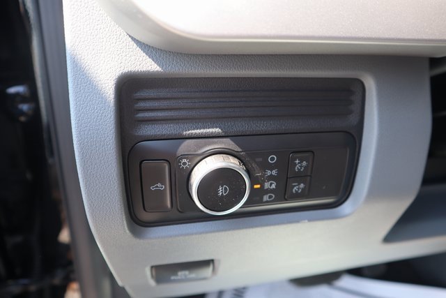 New 2026 Ford F250 XLT w/ FX4 Off-Road Package image 9