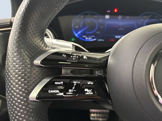 Certified 2023 Mercedes-Benz EQS 580 4MATIC Sedan w/ Exclusive Trim Package image 22